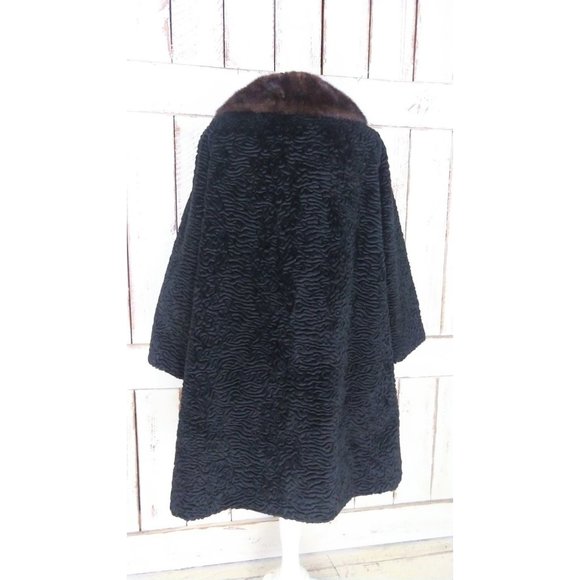 Vintage 60s black faux Persian lamb mink fur collar coat - Picture 3 of 5